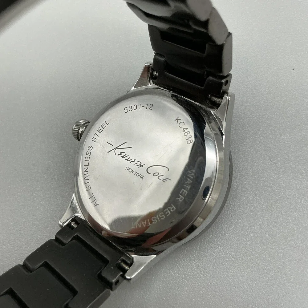 Kenneth Cole KC4838 Womens Watch 32mm Gray Dial Date Bracelet New Battery 6.5